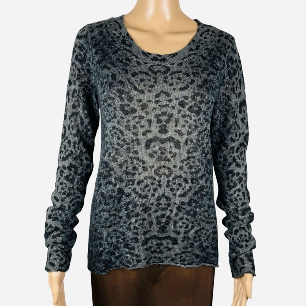 John + Jenn Animal Print Pullover Sweater Size L